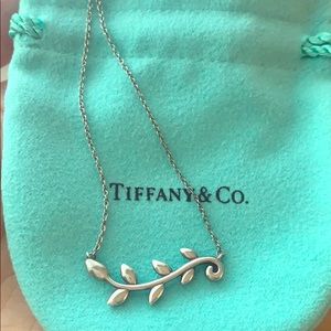 Tiffany & Co Olive Leaf Vine Necklace